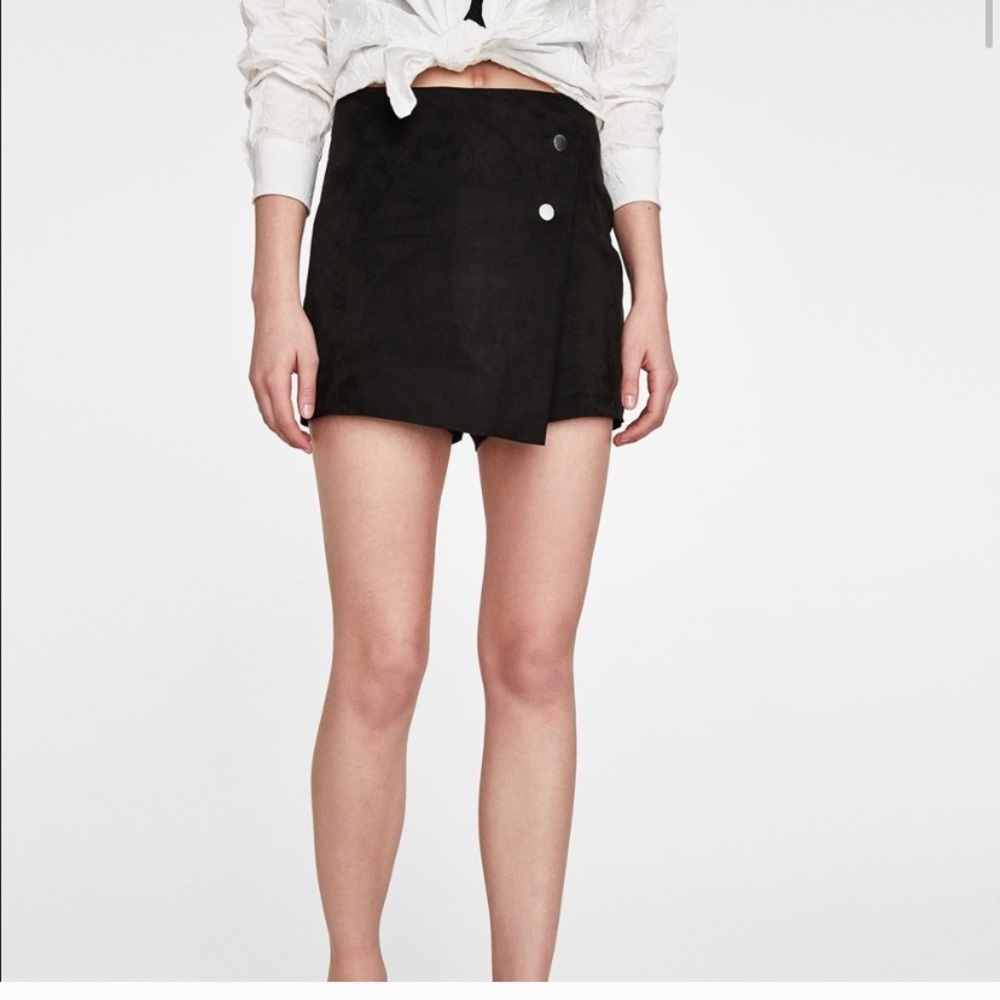 ZARA suede skort